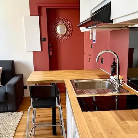 Διαμέρισμα Brottillon - 1 Bedroom - Benite *